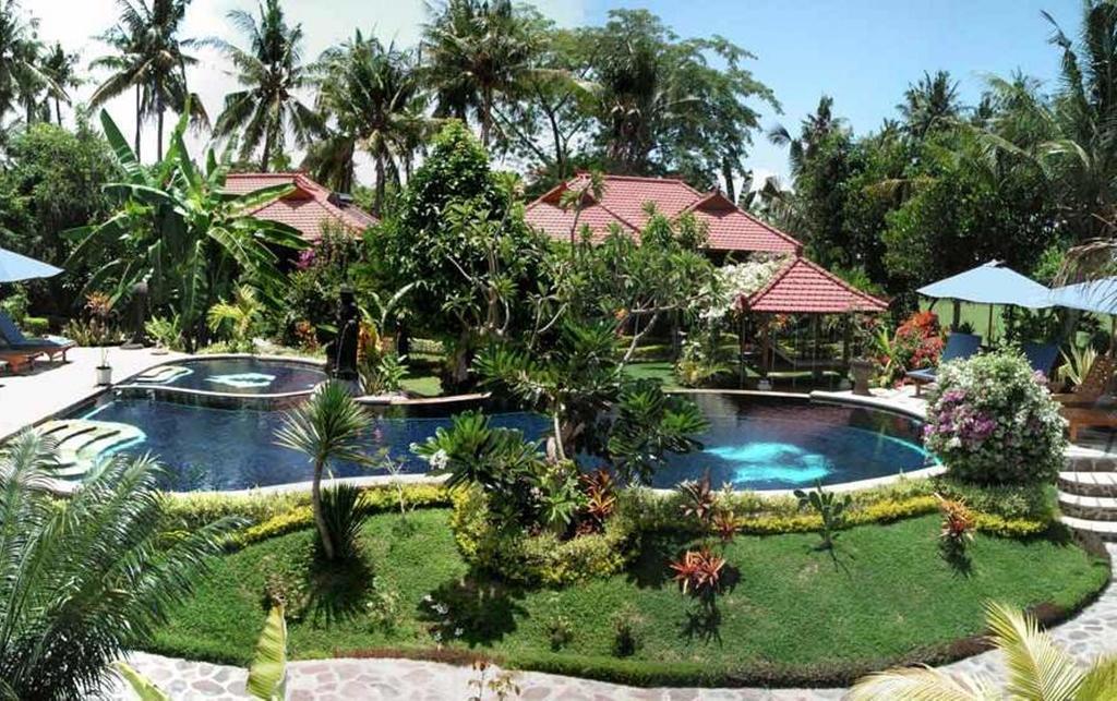 Hotel Sawah Lovina Extérieur photo